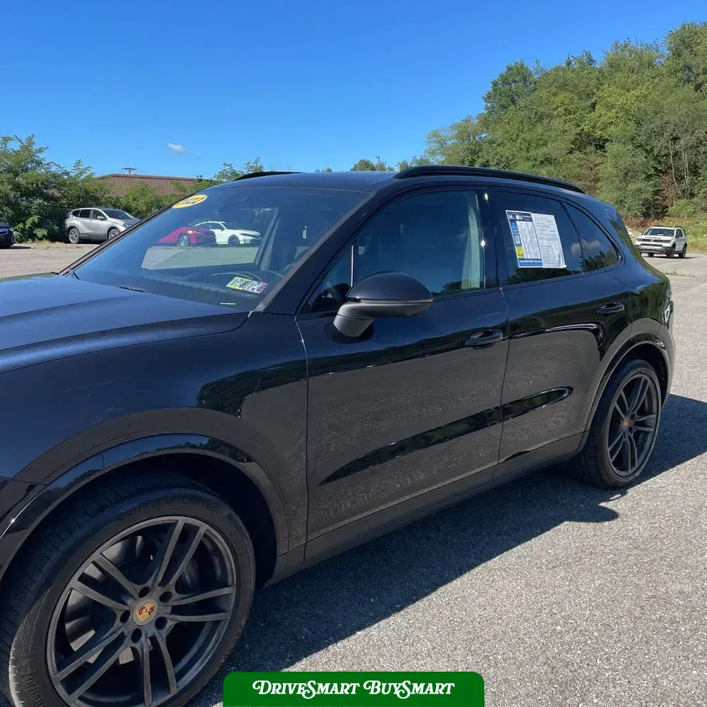2022 Porsche Cayenne Platinum Edition