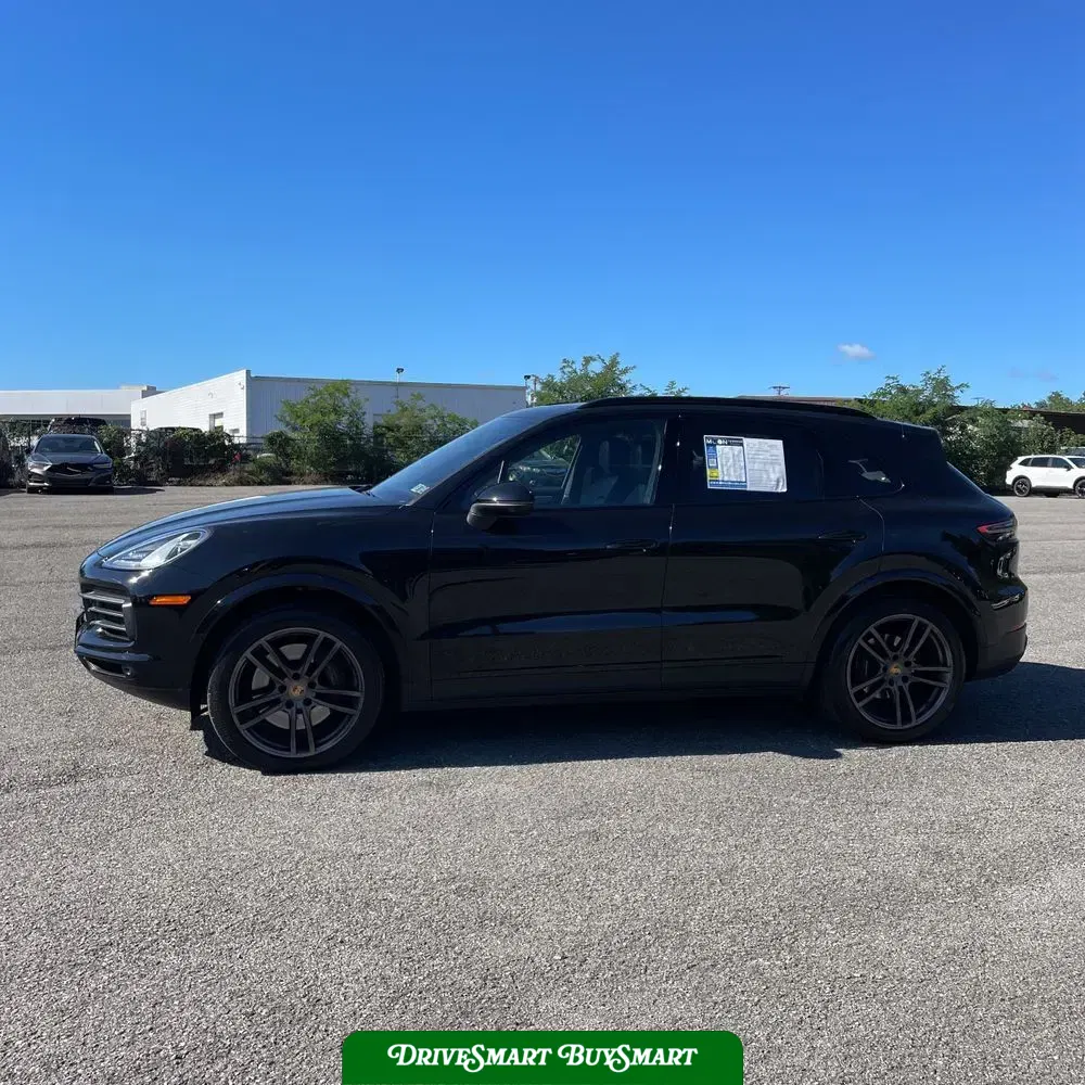 2022 Porsche Cayenne Platinum Edition