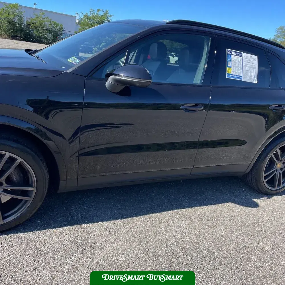 2022 Porsche Cayenne Platinum Edition