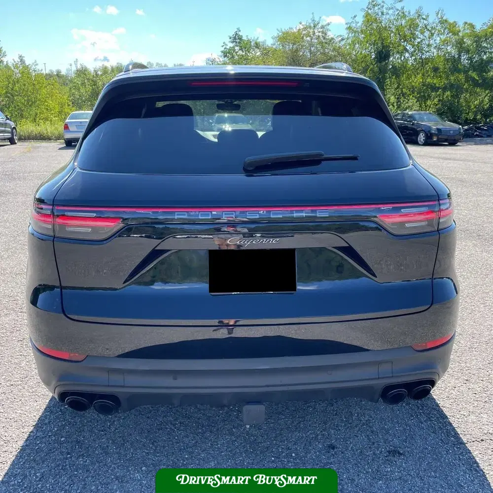 2022 Porsche Cayenne Platinum Edition