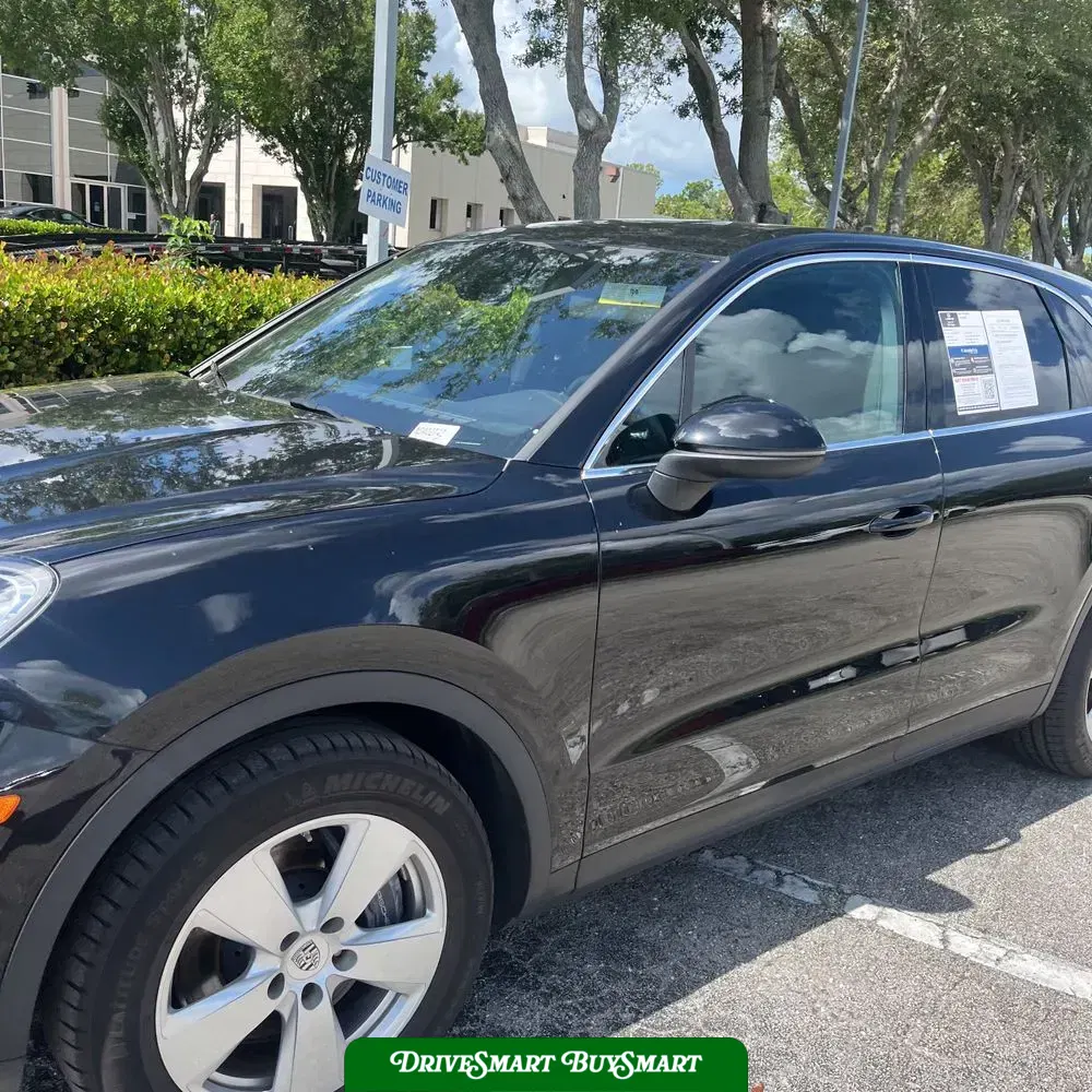 2022 Porsche Cayenne Base