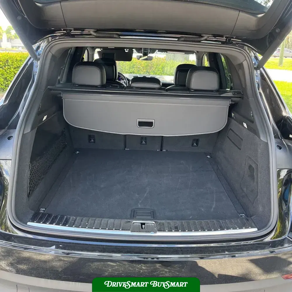 2022 Porsche Cayenne Base