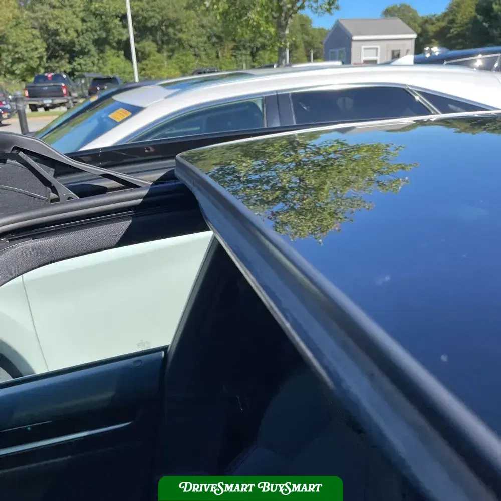 2025 Porsche Macan EV 4