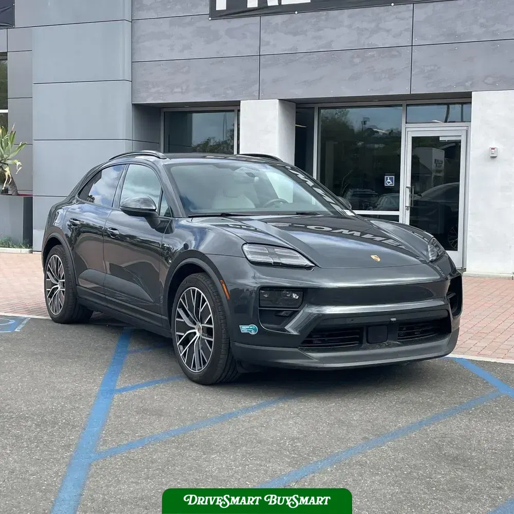 2024 Porsche Macan EV 4