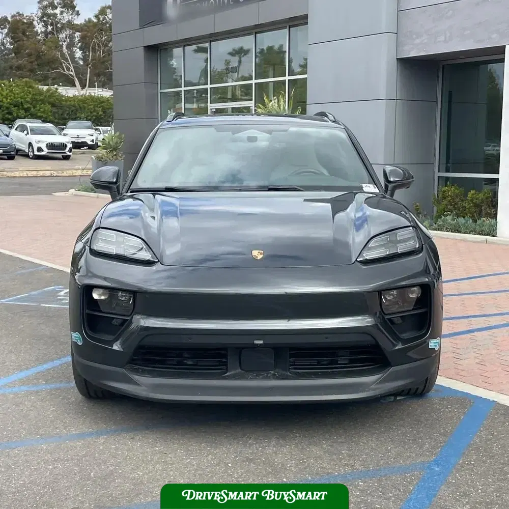 2024 Porsche Macan EV 4