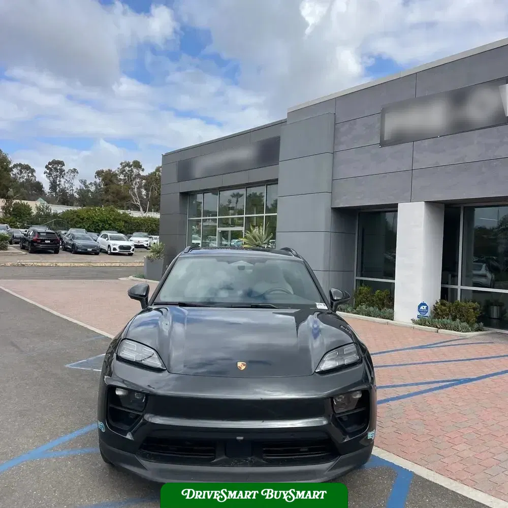 2024 Porsche Macan EV 4