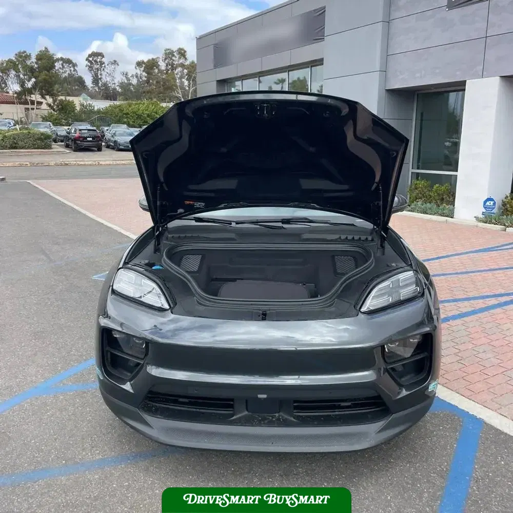 2024 Porsche Macan EV 4