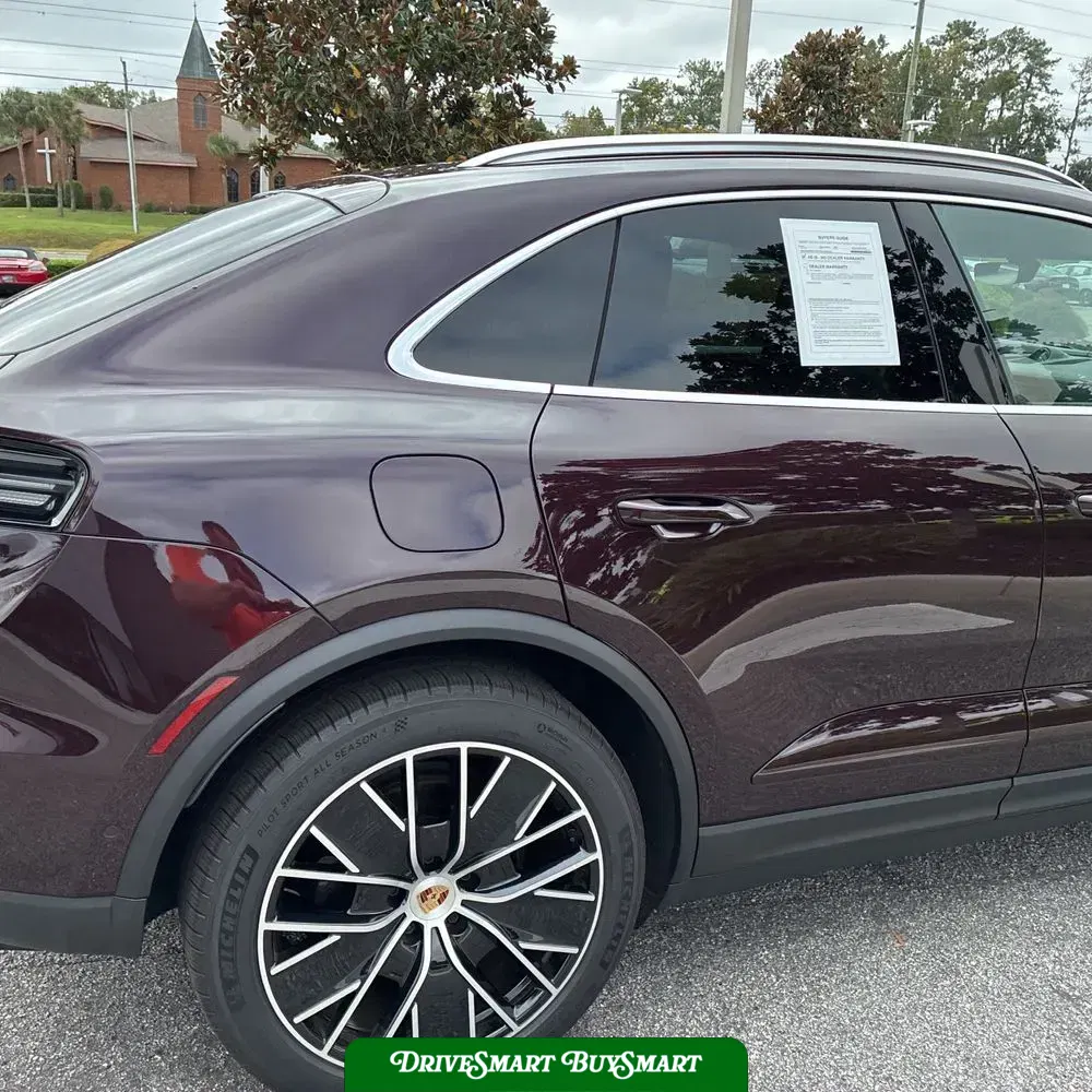 2024 Porsche Macan EV 4