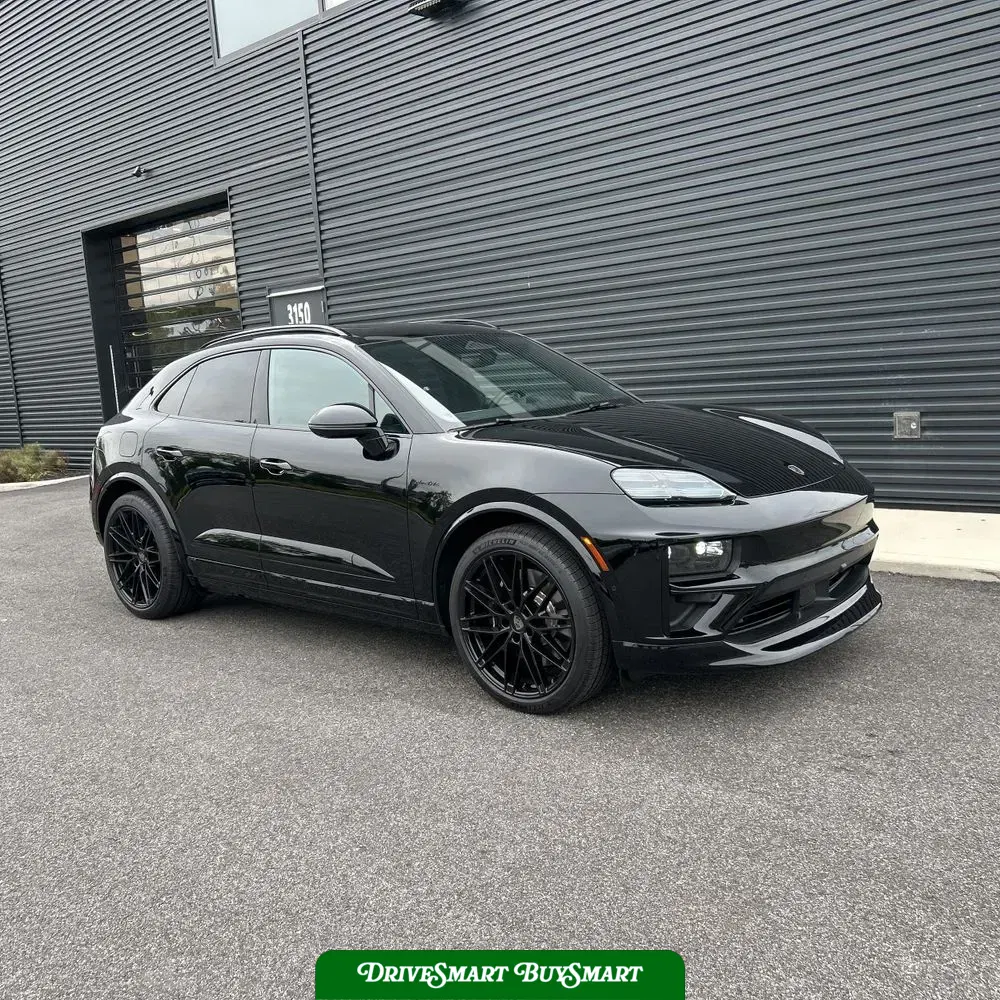 2025 Porsche Macan EV Turbo
