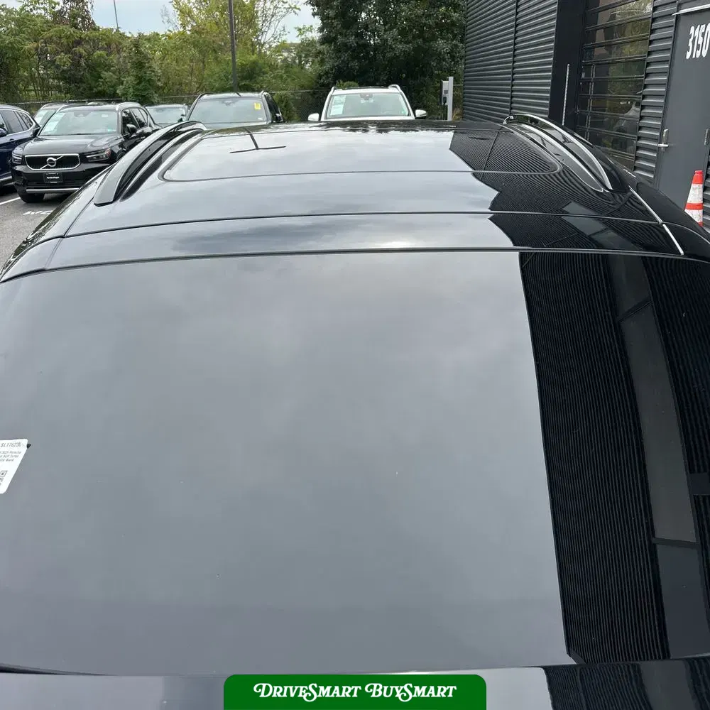 2025 Porsche Macan EV Turbo