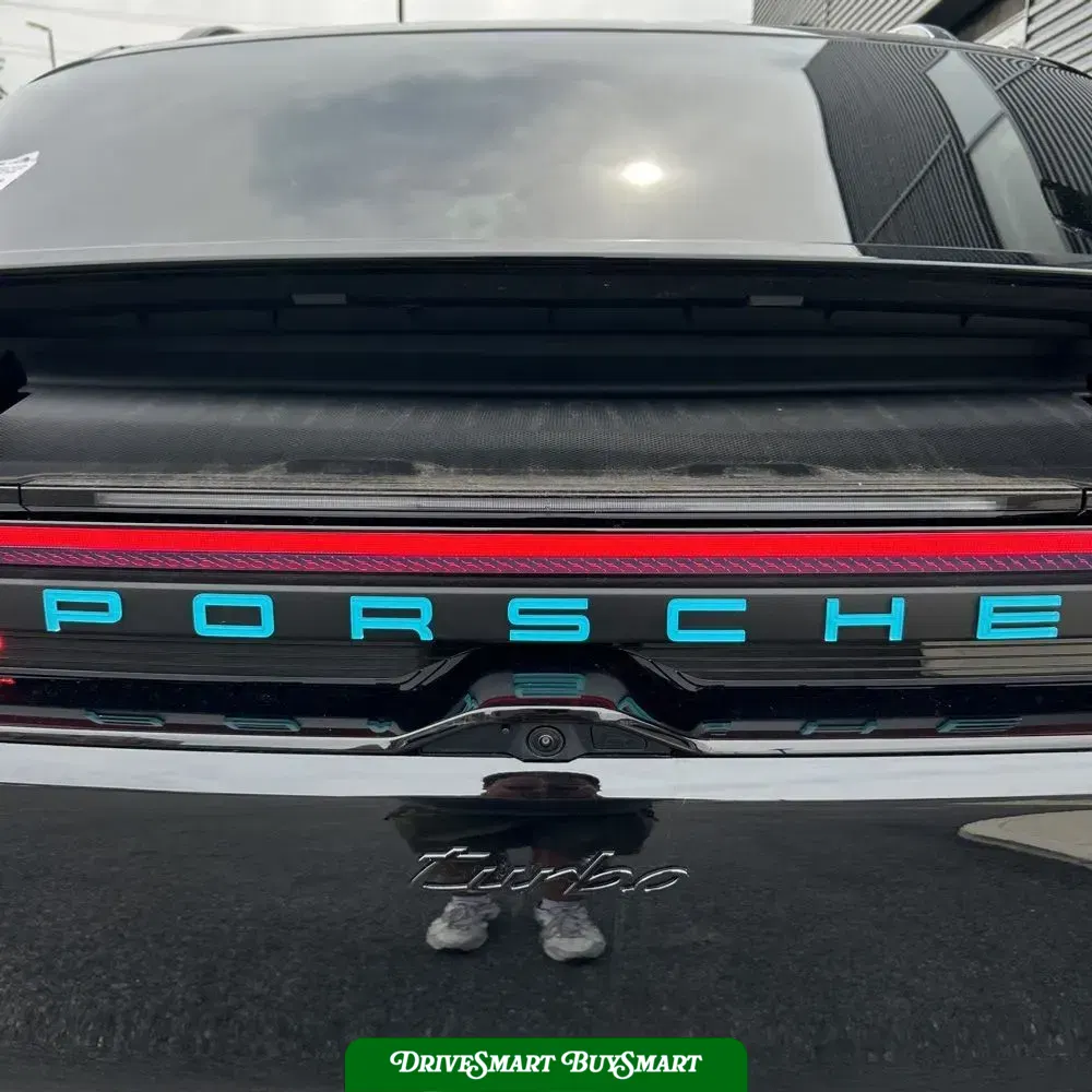 2025 Porsche Macan EV Turbo
