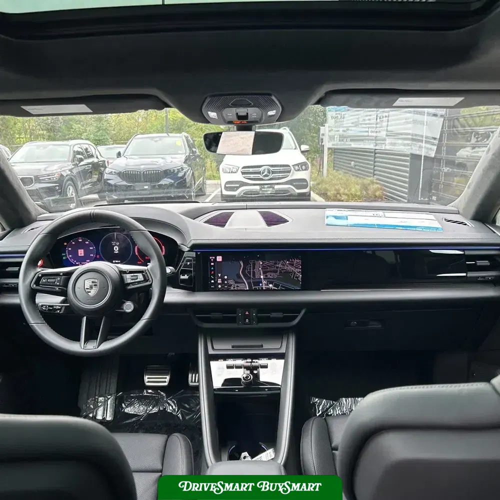 2025 Porsche Macan EV Turbo