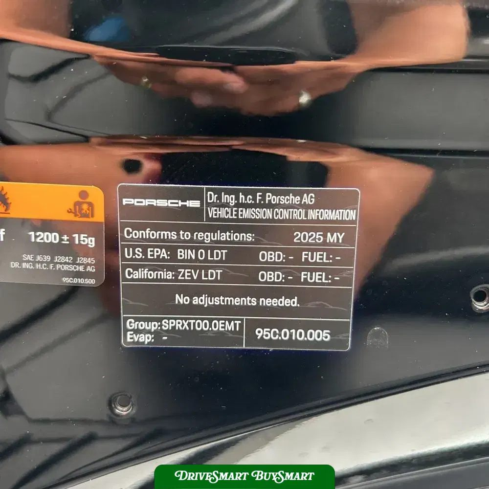 2025 Porsche Macan EV Turbo