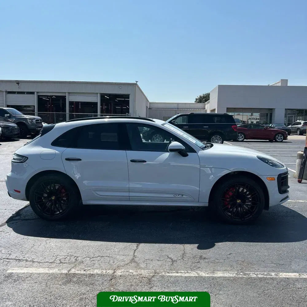2023 Porsche Macan GTS