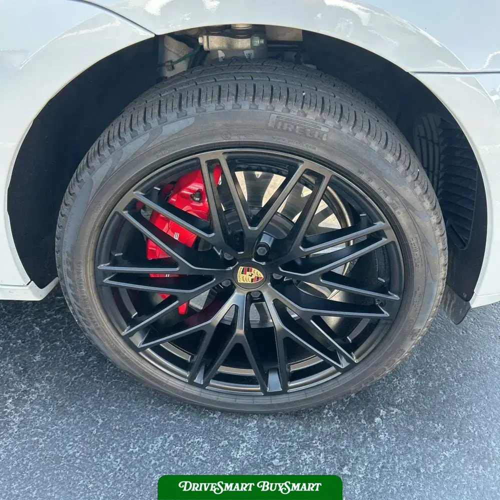2023 Porsche Macan GTS