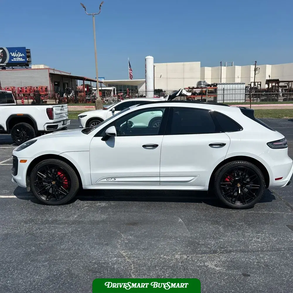 2023 Porsche Macan GTS