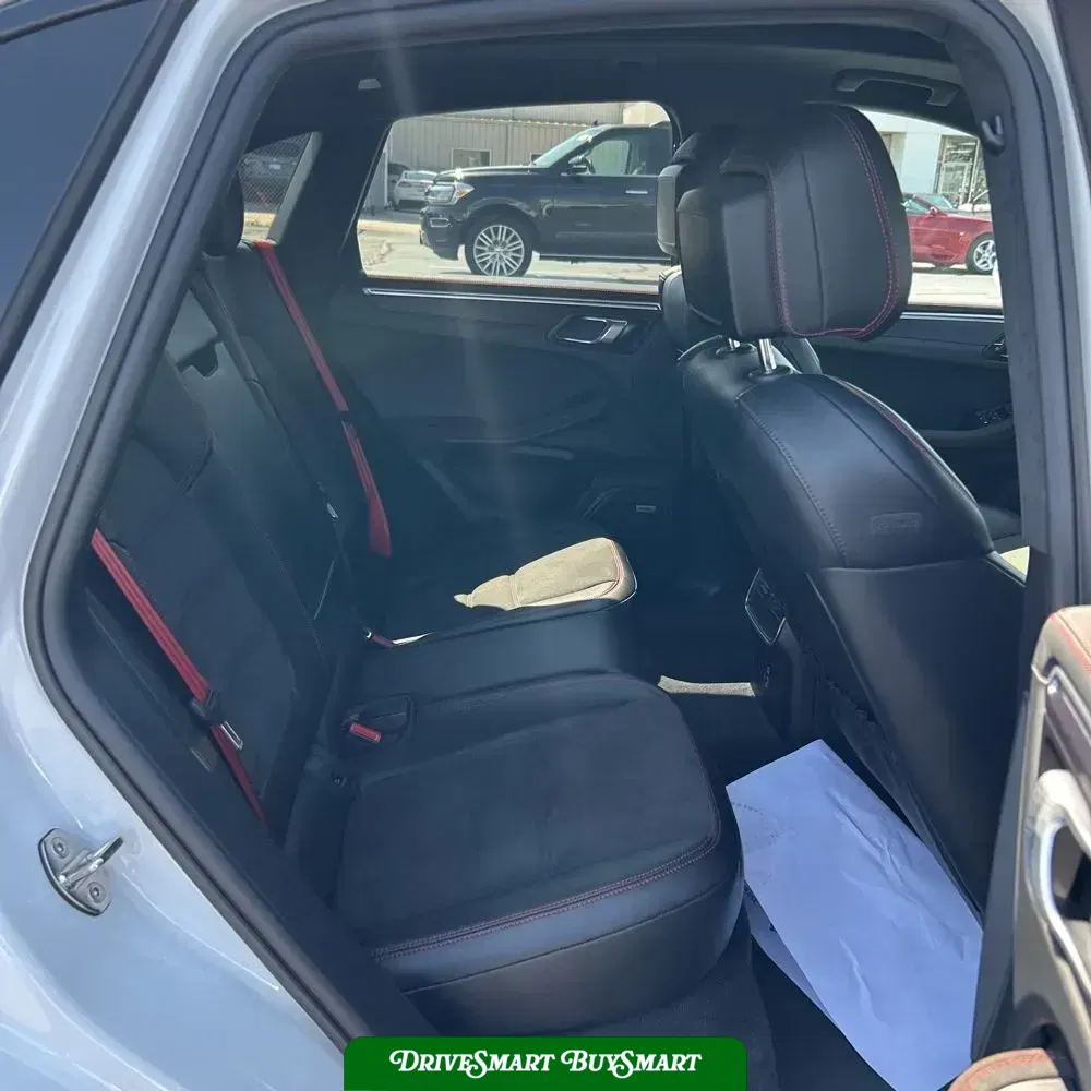 2023 Porsche Macan GTS