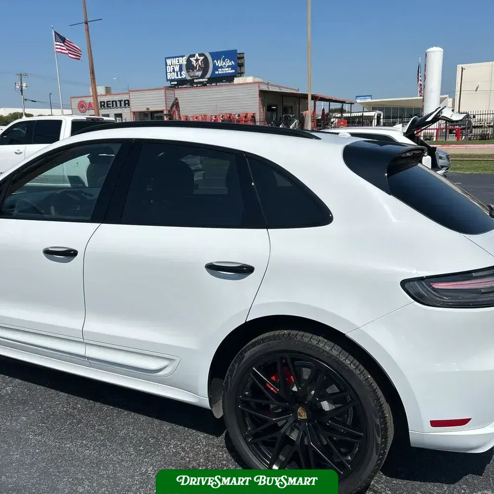 2023 Porsche Macan GTS