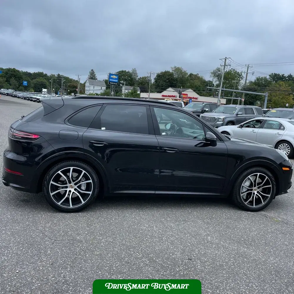 2021 Porsche Cayenne Turbo