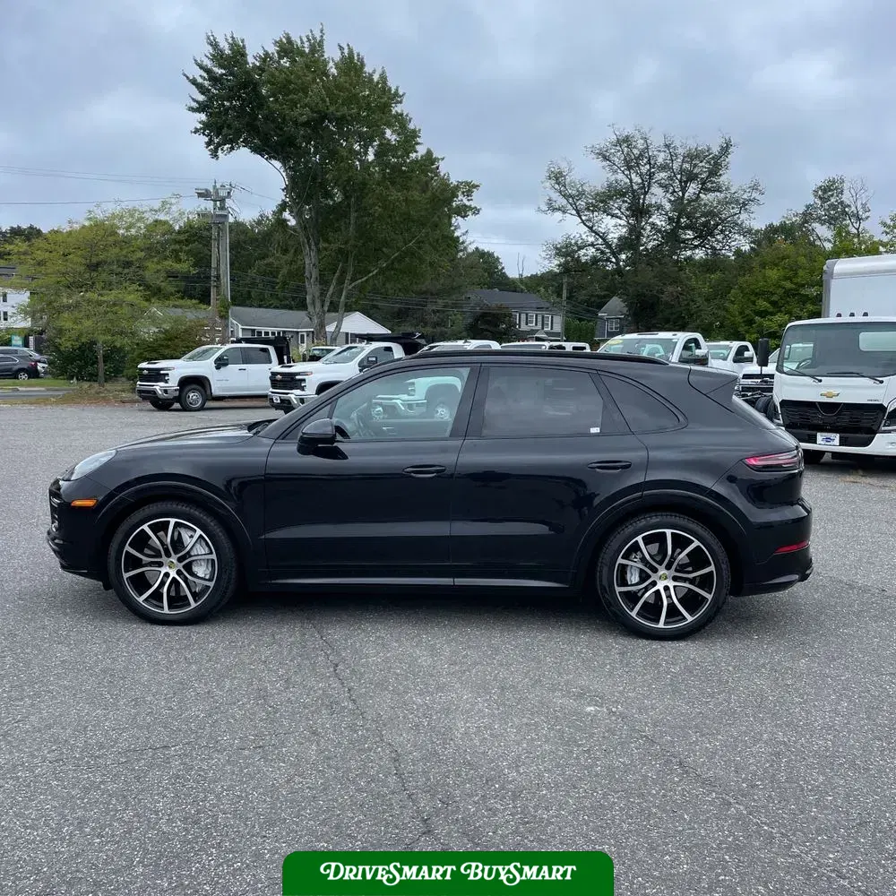 2021 Porsche Cayenne Turbo