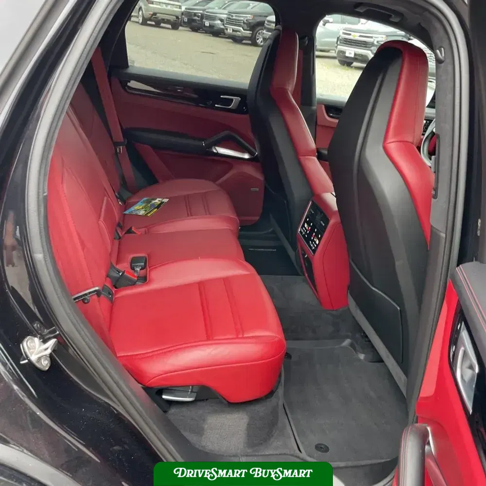 2021 Porsche Cayenne Turbo