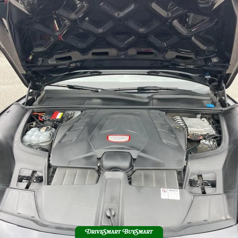 2021 Porsche Cayenne Turbo