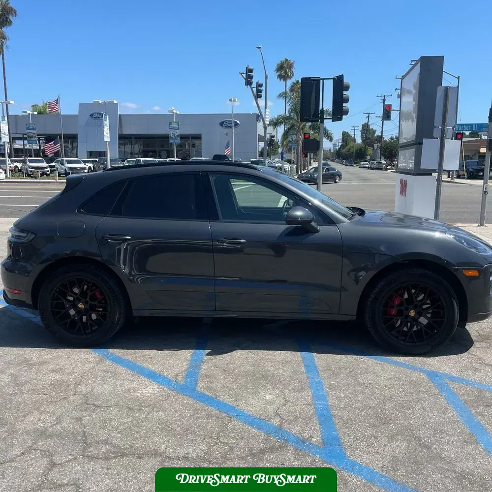 2021 Porsche Macan GTS