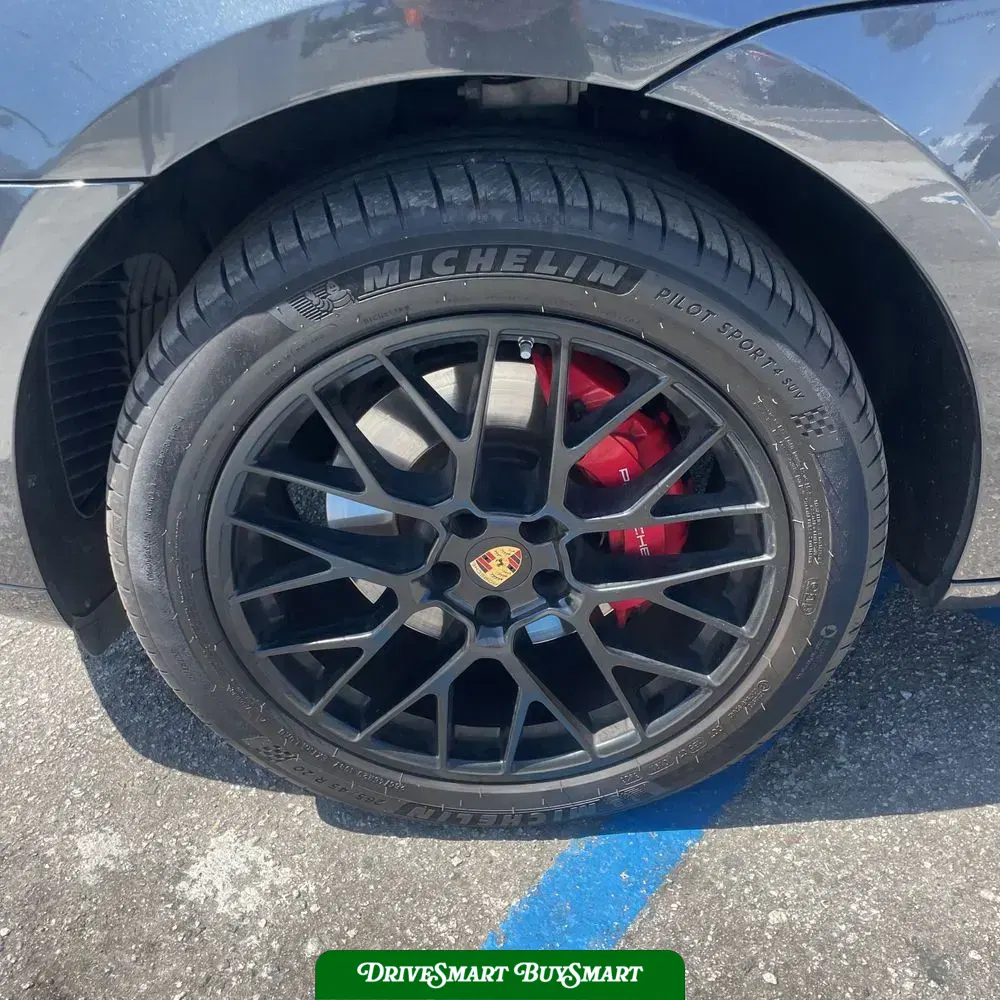 2021 Porsche Macan GTS