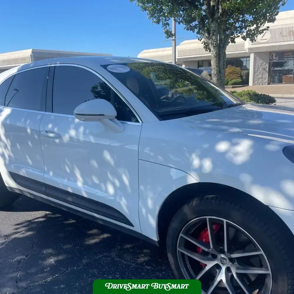 2022 Porsche Macan S