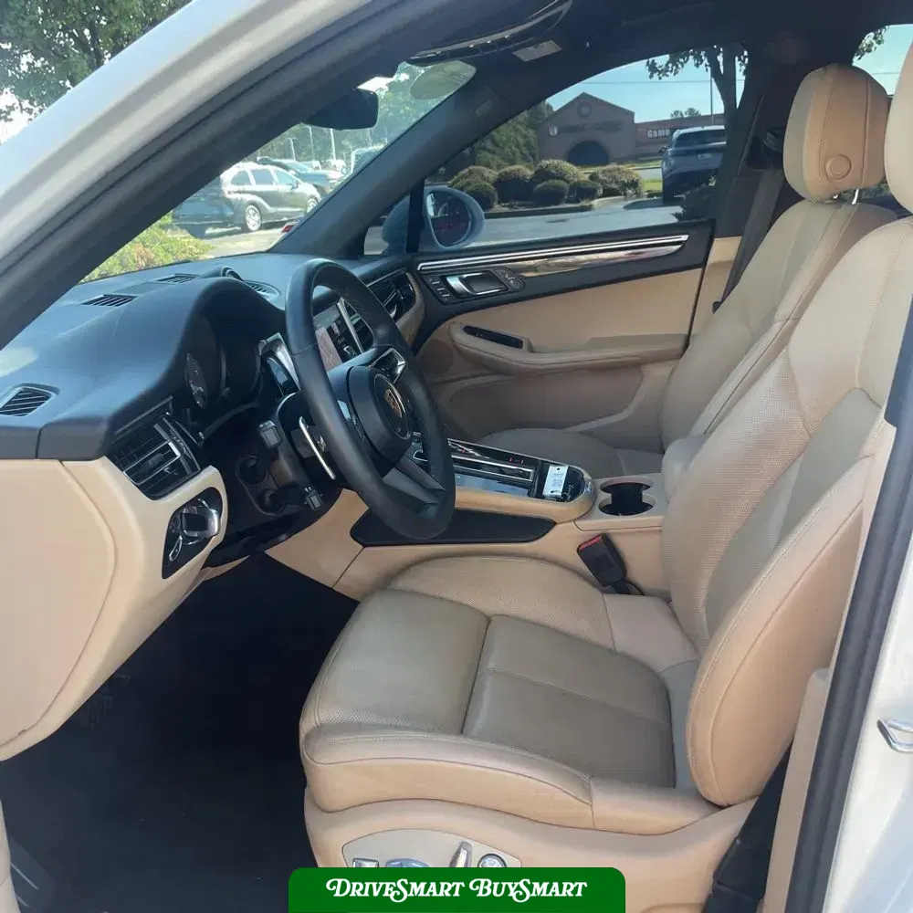2022 Porsche Macan S