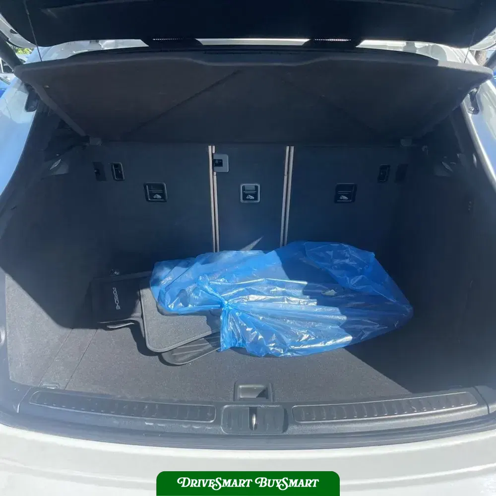 2022 Porsche Macan S