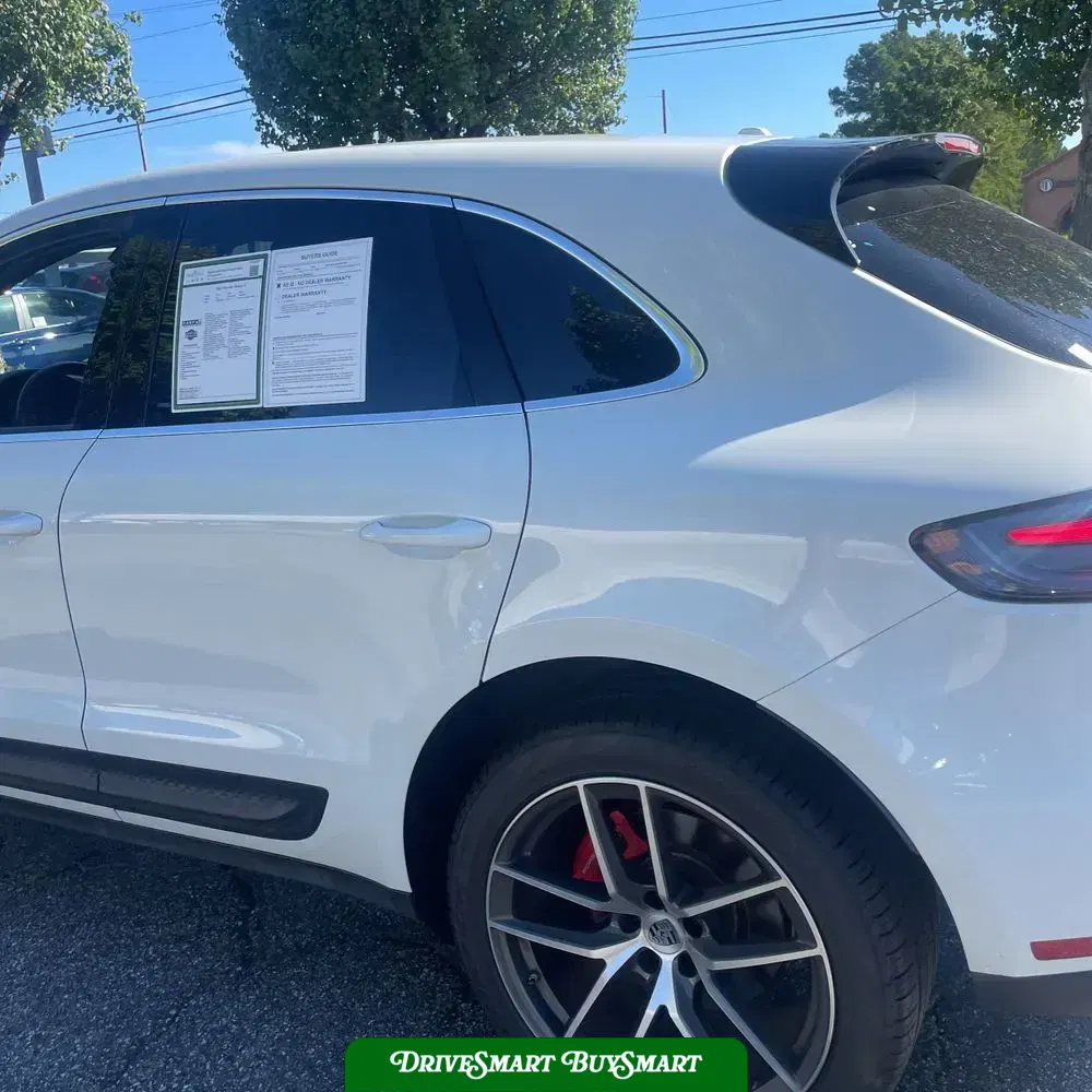 2022 Porsche Macan S