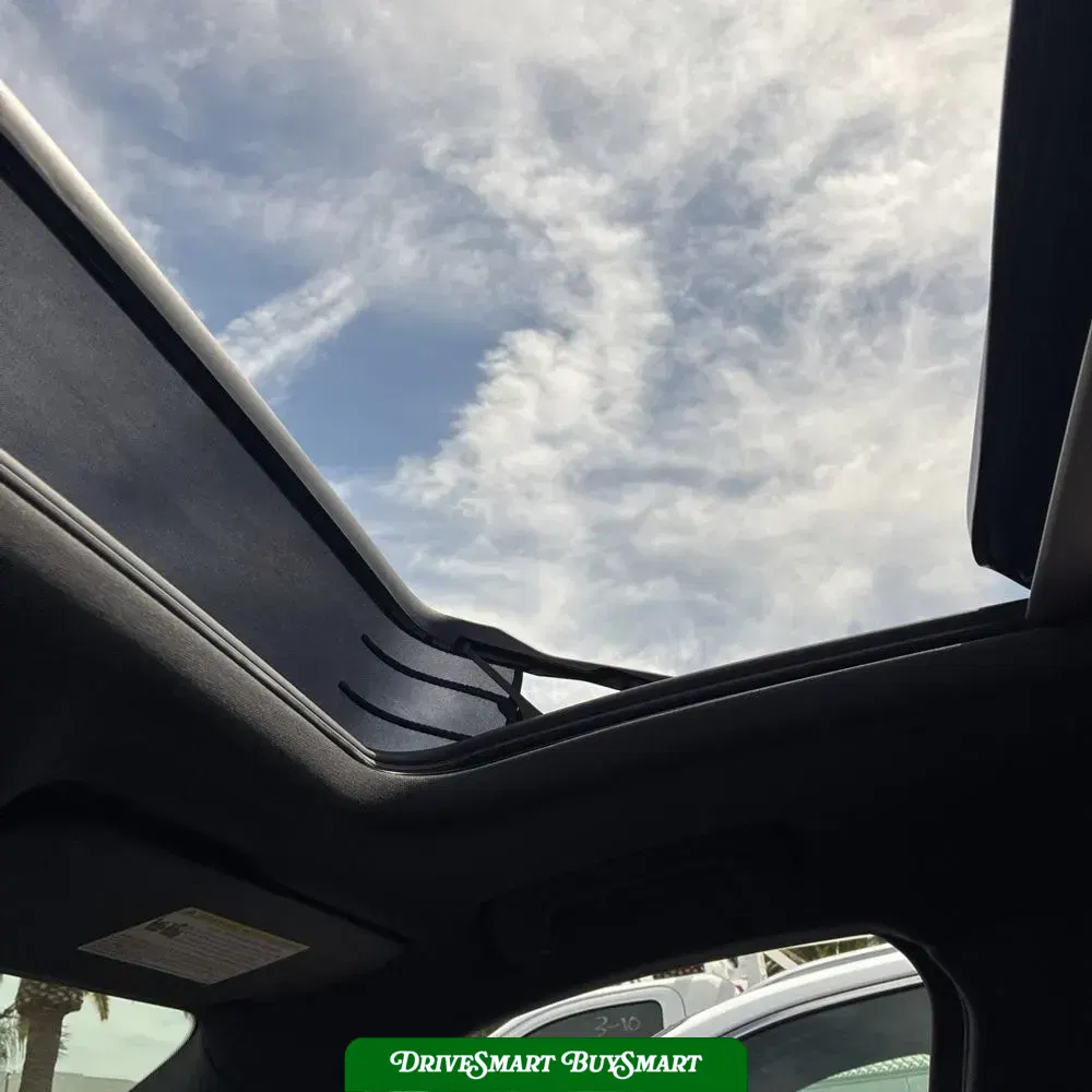 2022 Porsche Macan S