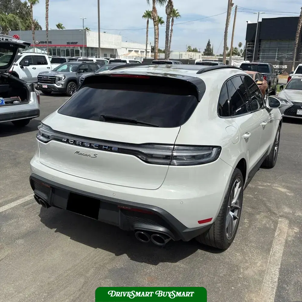 2022 Porsche Macan S