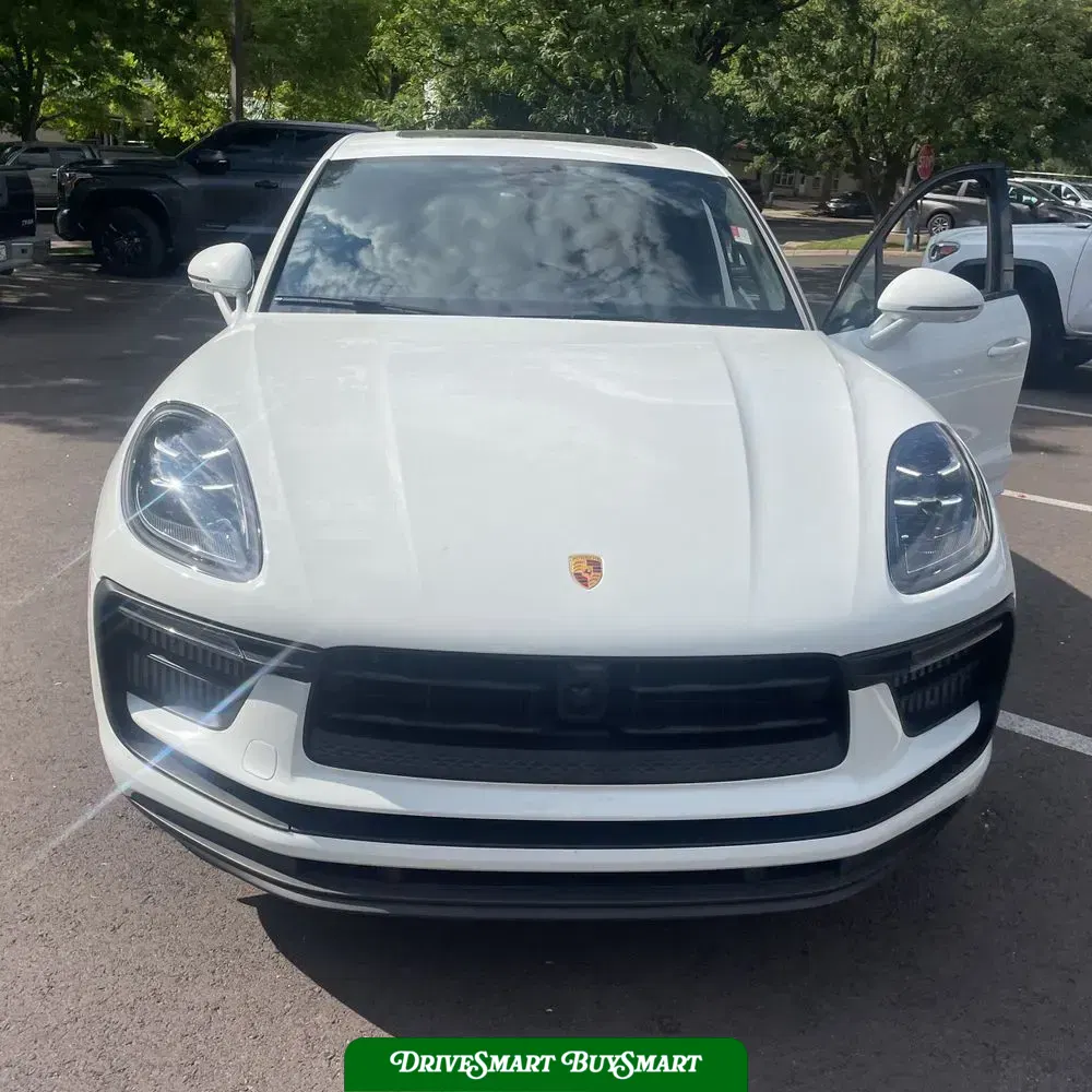 2023 Porsche Macan S
