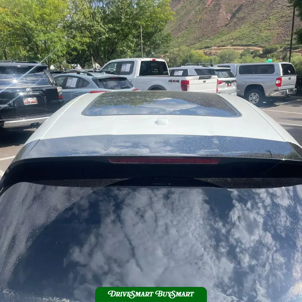 2023 Porsche Macan S
