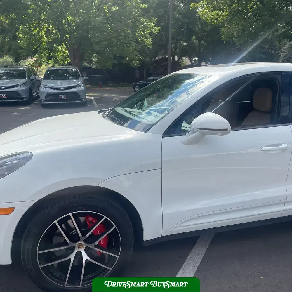 2023 Porsche Macan S