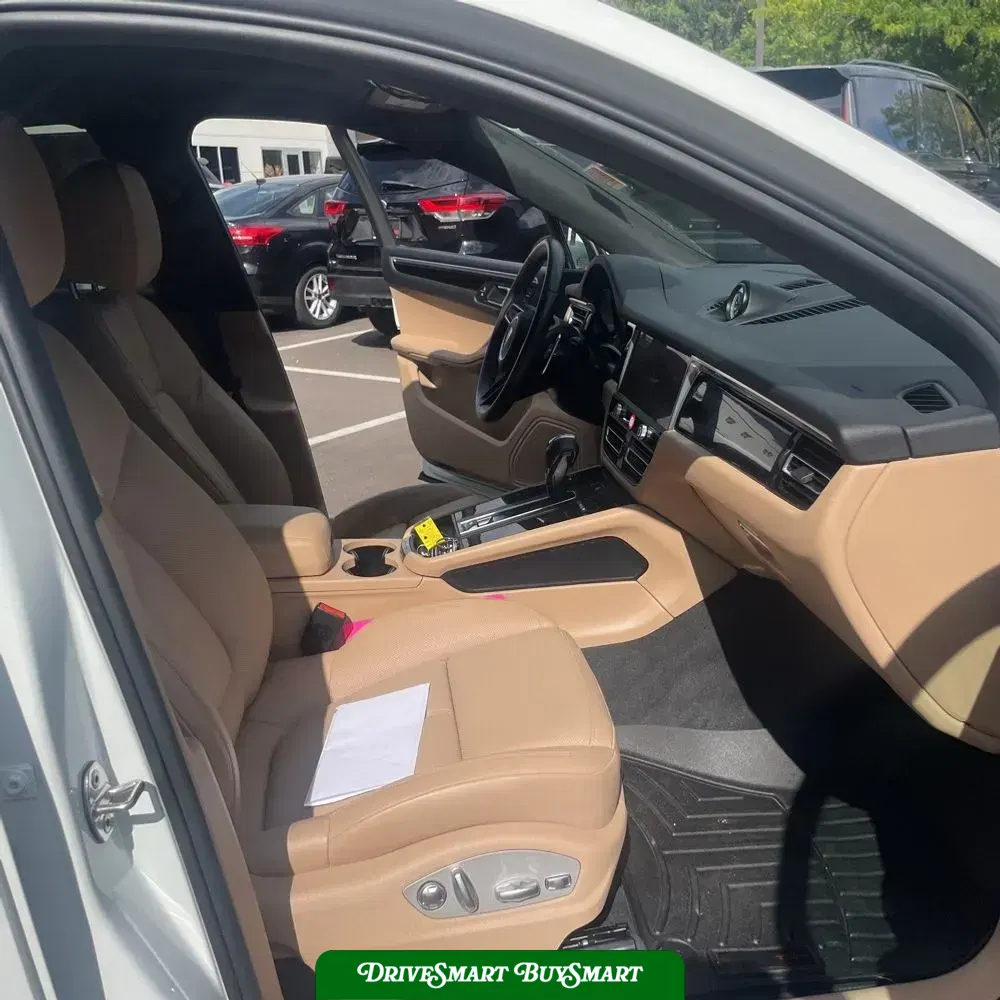 2023 Porsche Macan S