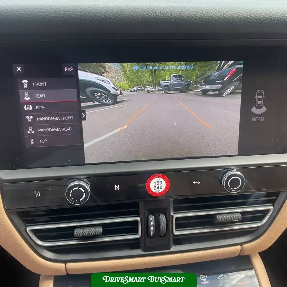 2023 Porsche Macan S