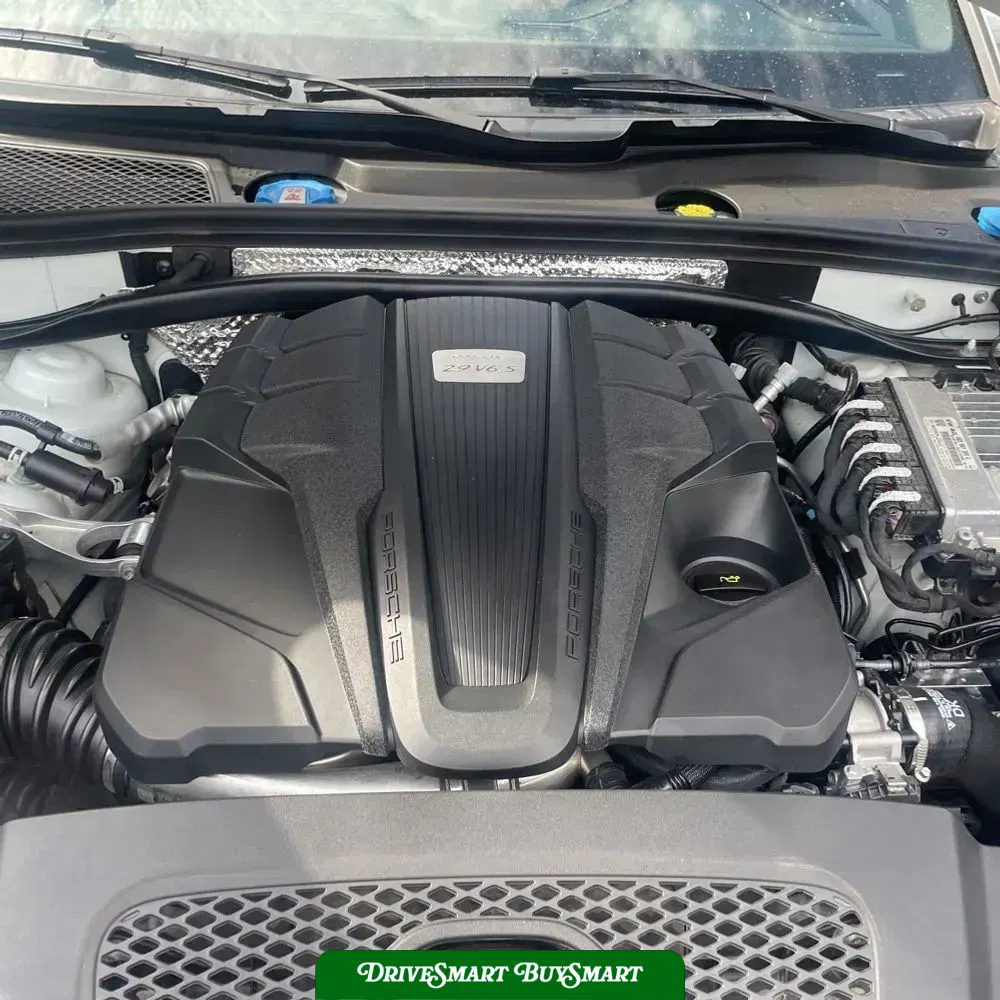 2023 Porsche Macan S