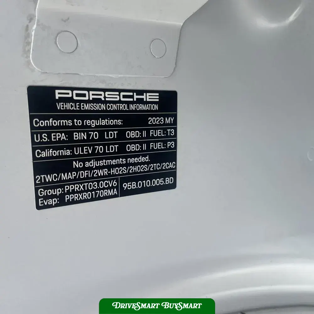 2023 Porsche Macan S