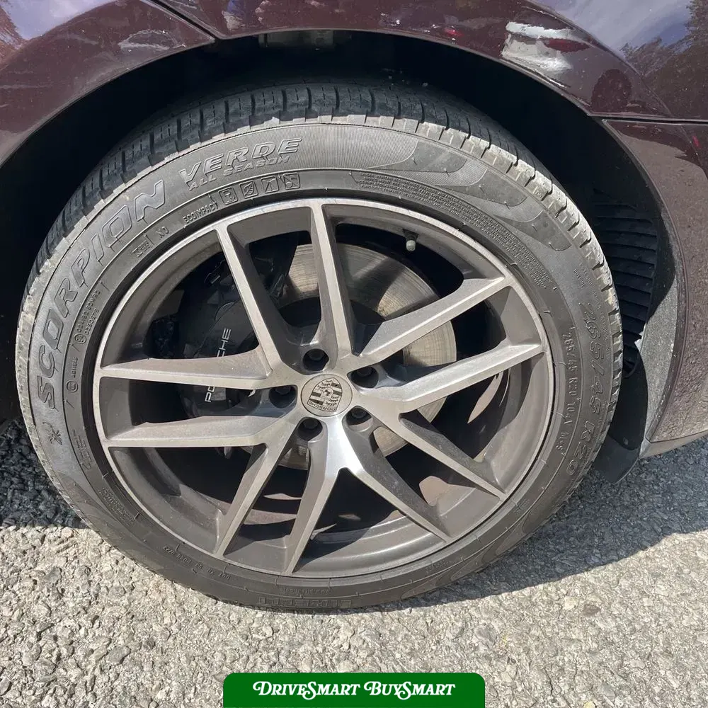 2023 Porsche Macan S