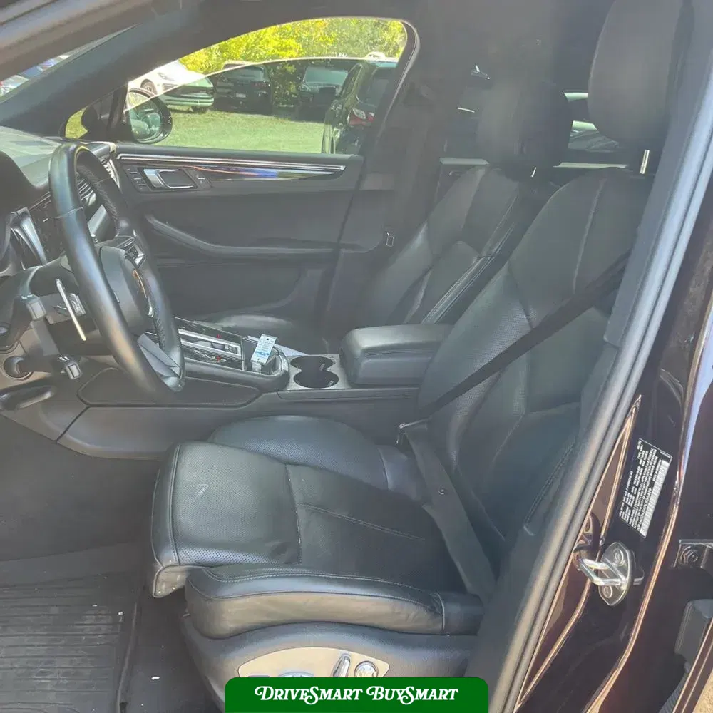 2023 Porsche Macan S