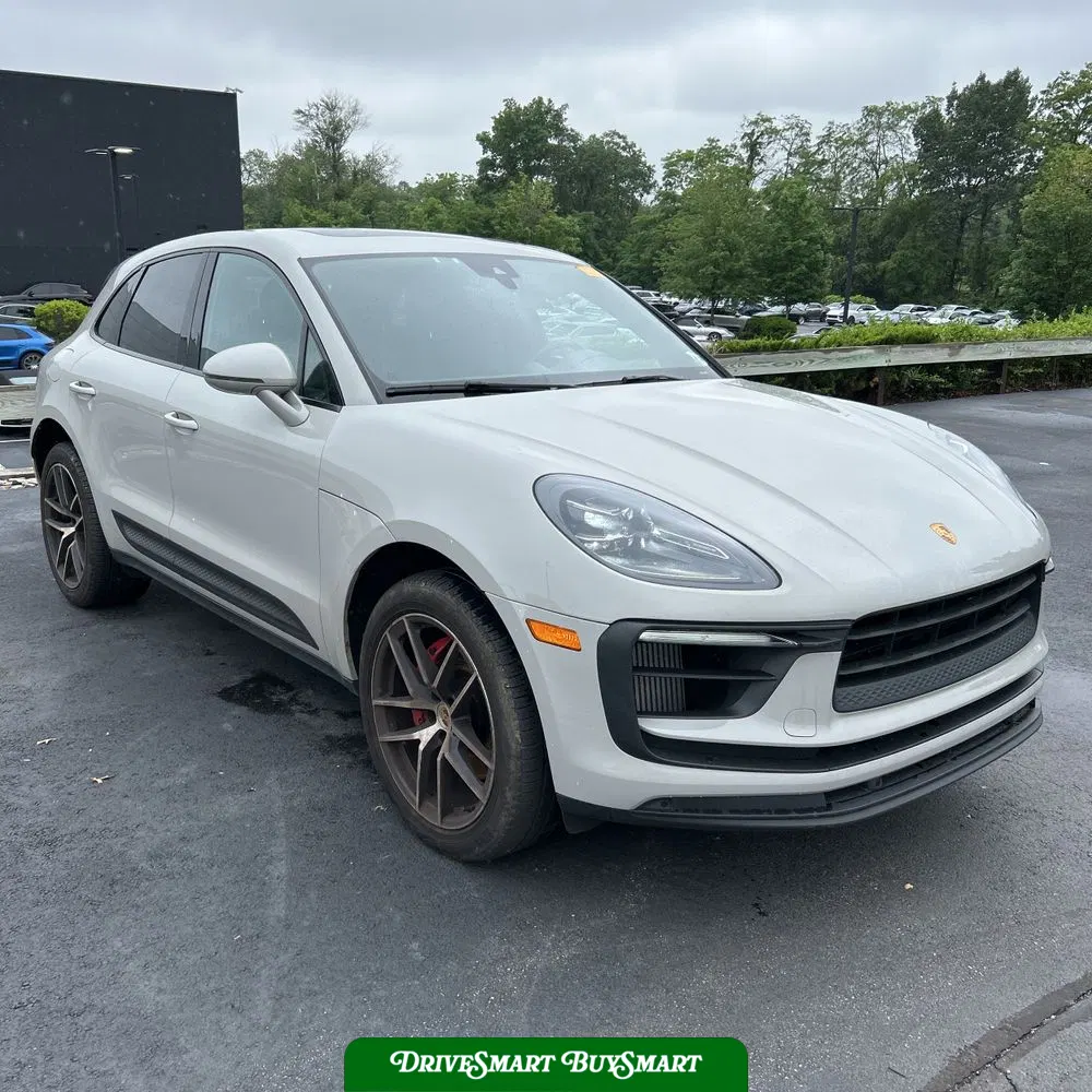 2022 Porsche Macan S