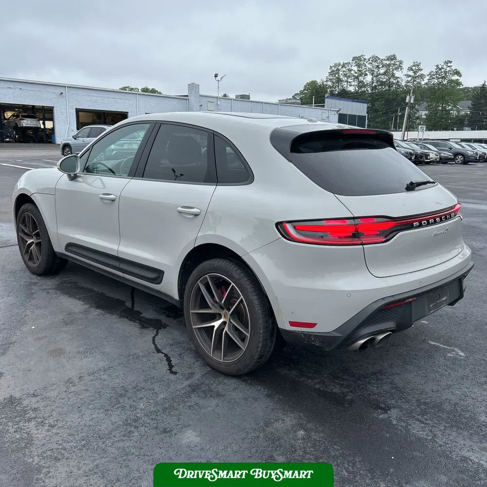2022 Porsche Macan S