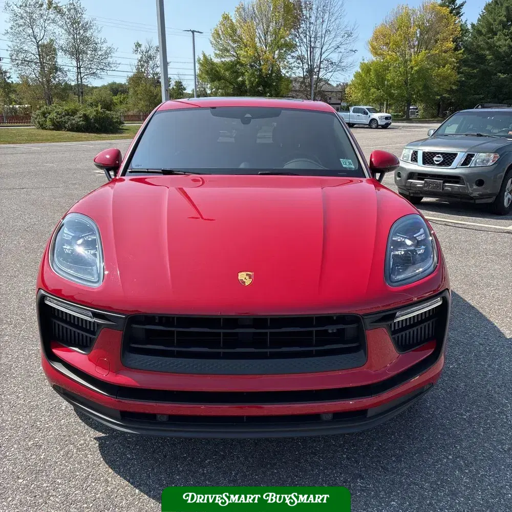 2022 Porsche Macan S