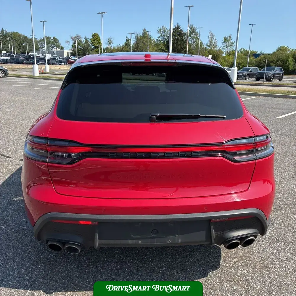 2022 Porsche Macan S