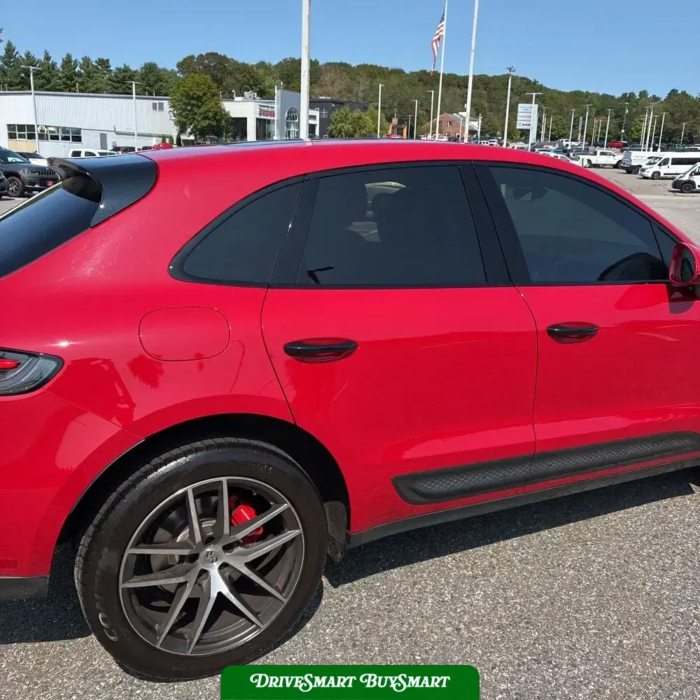 2022 Porsche Macan S
