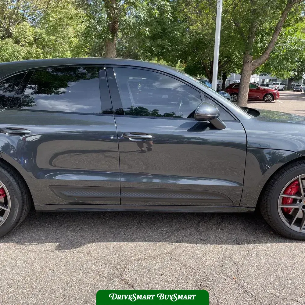 2022 Porsche Macan S