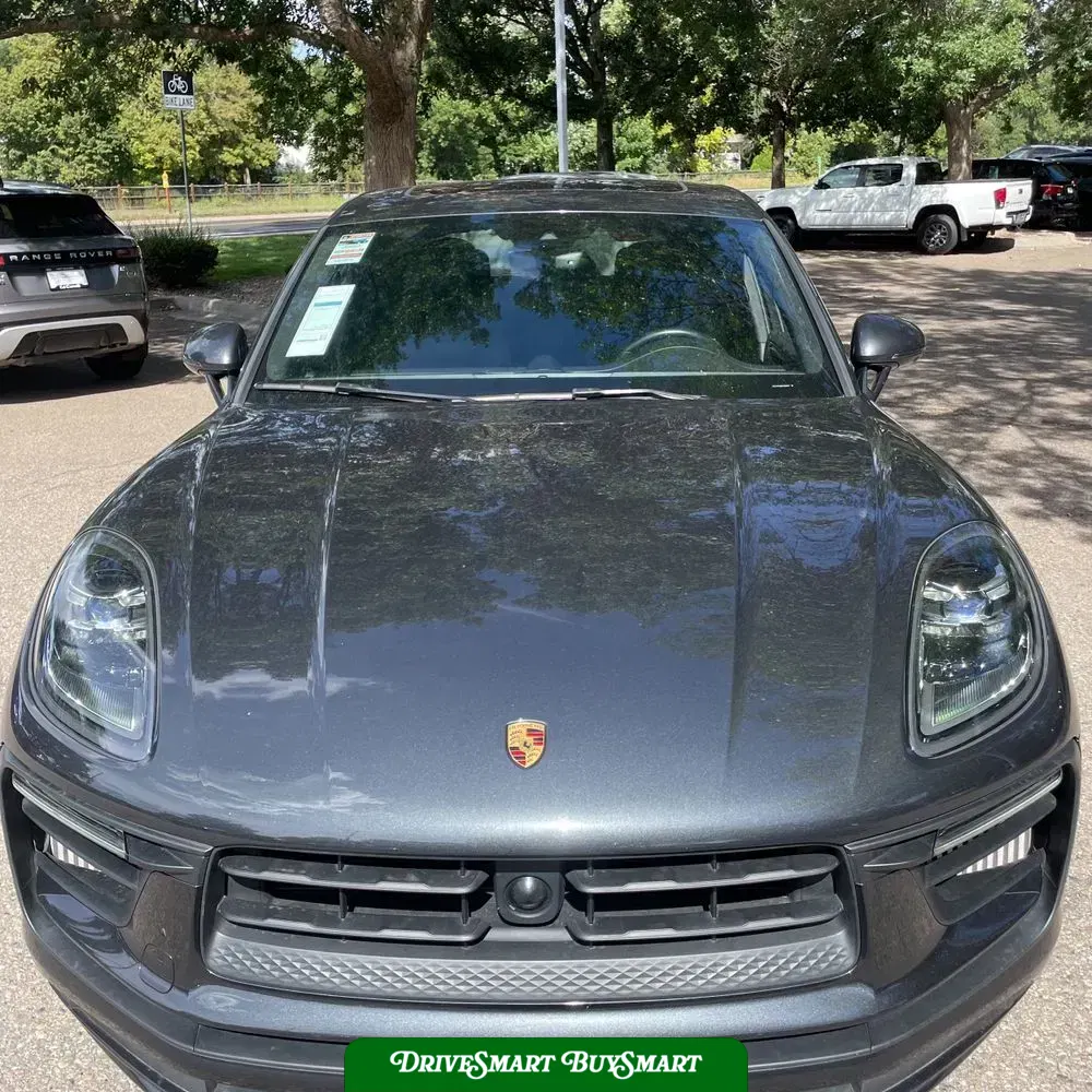 2022 Porsche Macan S